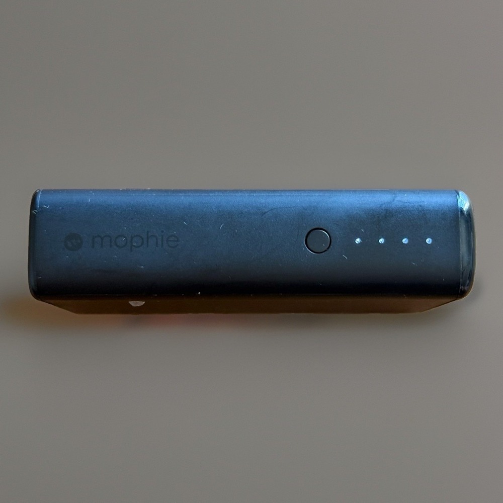 Mophie Power Boost 5,200mAh Dual USB Portable Charger Pocket Black 5V 2.1A